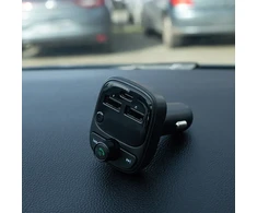 Forever FM siųstuvas BT 2 x USB-A 1 x USB-C PD 30W TR-370 juodas