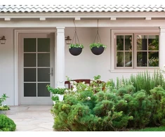 Keter Hanging Sphere Planter ruda