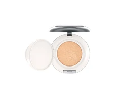 MAC Lightful C+ kompaktiškas makiažo pagrindas „Light SPF 50“, 12 g