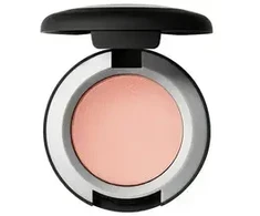 MAC Powder Kiss matūs akių šešėliai 1,5 g