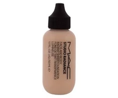 Švytėjimo efektą suteikiantis makiažo pagrindas MAC Studio Radiance 50 ml, Spalva:N4