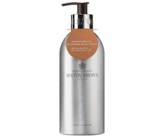 Molton Brown M.Brown Re-Charge Juodas Pepper Bath &amp; Dušo želė, 400 ml