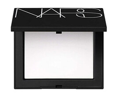 Nars šviesą atspindintys tvirtinimo milteliai presuoti, 10 g