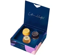 Oriflame Stebuklingų puodelių rinkinys (juodieji serbentai, natūralus ir slyva) 10,5 ml