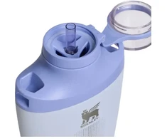 Termosas su dirželiu per petį „The Stanley Cross Bottle 0.68L“ šviesus mėlynas