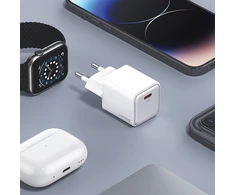 USAMS Laidinis įkroviklis 1xUSB-C PD20W PD3.0 Fast Charging US-CC183 + kabelis USB-C/Lightning US-SJ610 baltos spalvos YX Series YXXLOGTC03