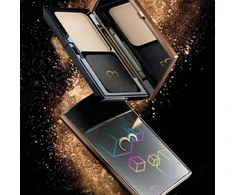 Valmont Poudre de Teint Précieuse Luminous Velvet Powder Foundation Amber rusvai gelsvas In Florence, 10 g