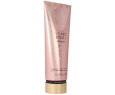 Victoria Secrets Victoria`s Secret Velvet Petals blizgus kūno losjonas 236 ml