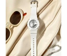 Casio G-shock analoginis-skaitmeninis moteriškas laikrodis GMA-P2100VA-7AER