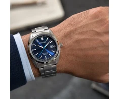 Laikrodis Citizen Super Titanium Eco-Drive AW1900-50L