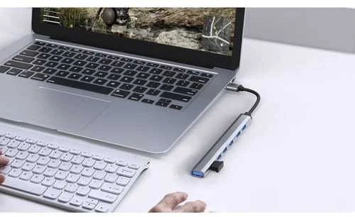 Iso Trade HUB USB- 1 port 3.2 + 6 jungtys 2.0 Izoxis 24374