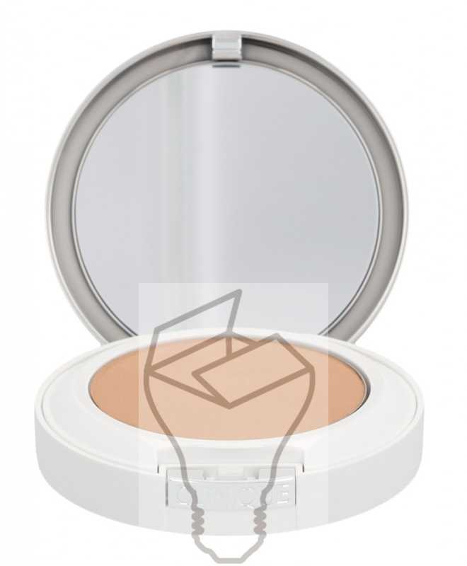 Clinique Beyond Perfecting Powder Foundation + Maskuoklis makiažas
