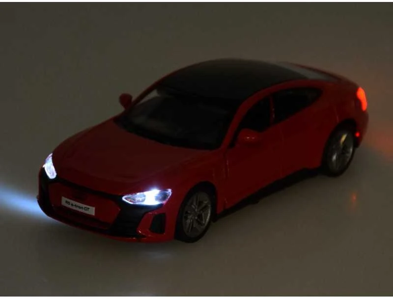 Jokomisiada Kolekcinis modelis AUDI RS e-tron GT 1:36 metaliniai automobilio garsai ZA5047