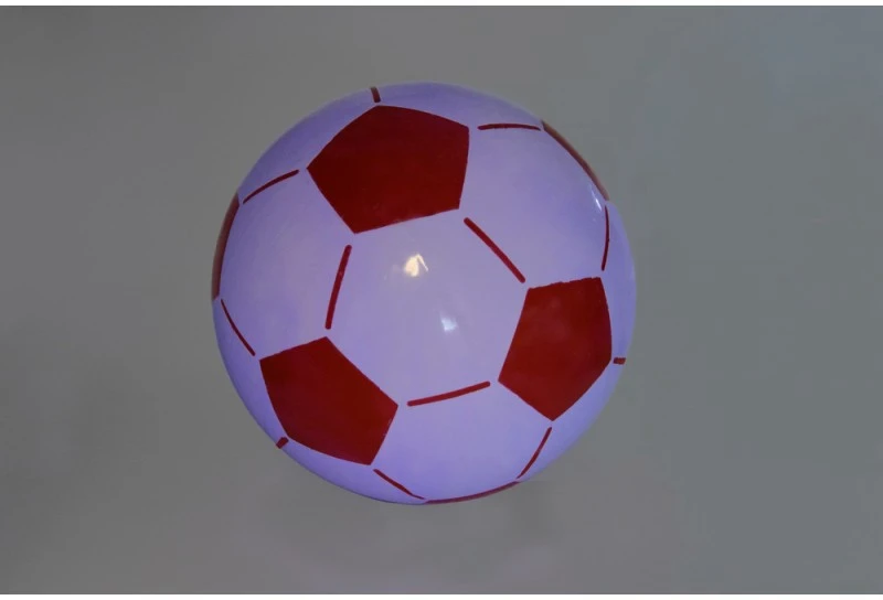 Jokomisiada Inflatable LED Ball for Kids 67 cm – Lightweight, Glowing, Perfect for Play SP0869