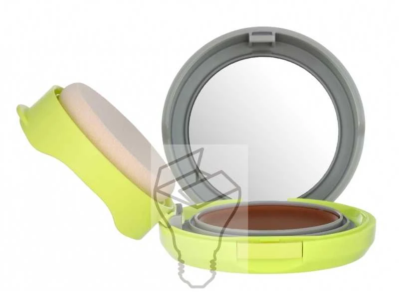 Shiseido Sports BB Compact Spf50 labai tamsus