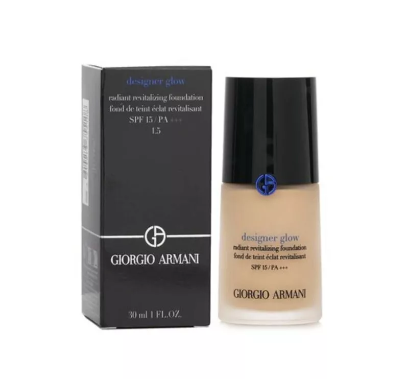 „Giorgio Armani“ skaistinamasis skystas makiažo pagrindas SPF 15 „Designer Glow“ (spindintis atgaivinantis makiažo pagrindas), 30 ml, 1,5