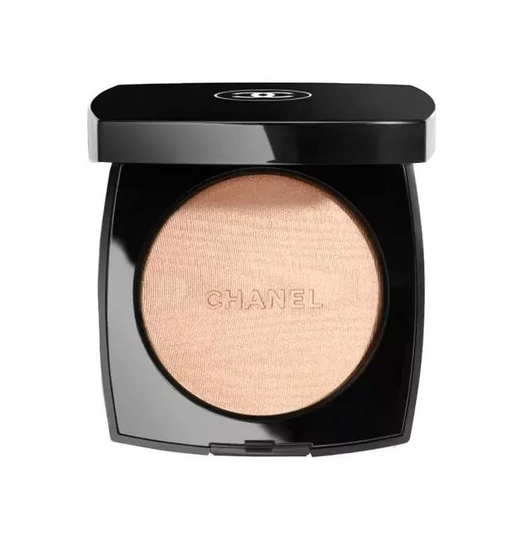 „Chanel Poudre Lumiere“ šviesinamoji pudra #020 Šiltas auksas, 8,5 g