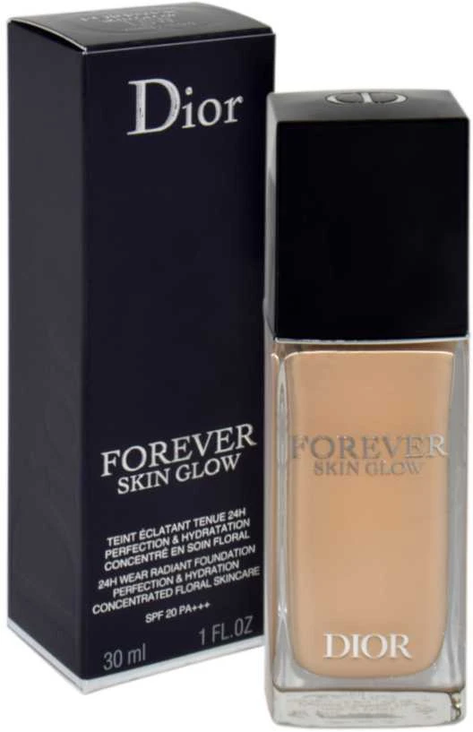 Dior Forever Skin Glow spindesio suteikiantis makiažo pagrindas, atspalvis: 1.5W Warm, 30 ml