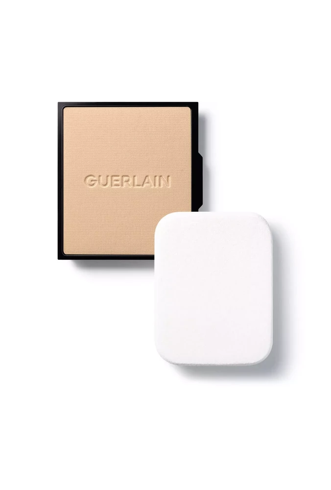Guerlain „Parure Gold Skin Control“ matinį efektą suteikiantis kompaktiškas makiažo pagrindas – papildymas 2N neutralus 8,7 g