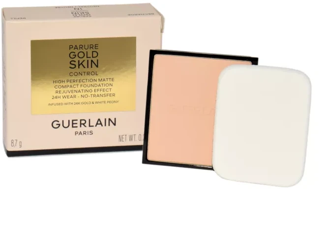 „Guerlain“ kompaktiško makiažo pagrindo papildymas „Parure Gold Skin Control“ (matinio kompaktiško makiažo pagrindo papildymas „Hight Perfection“) 8,7 g, N°1N