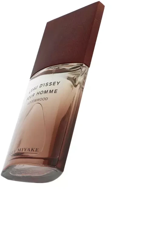 Flakon Issey Miyake L`Eau D`Issey Pour Homme Wood & Wood EDP 100ml
