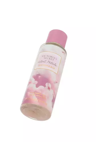 Victoria Secrets Victoria's Secret Velvet Petals Daydream Fragrance Mist kūno dulksna, 250 ml