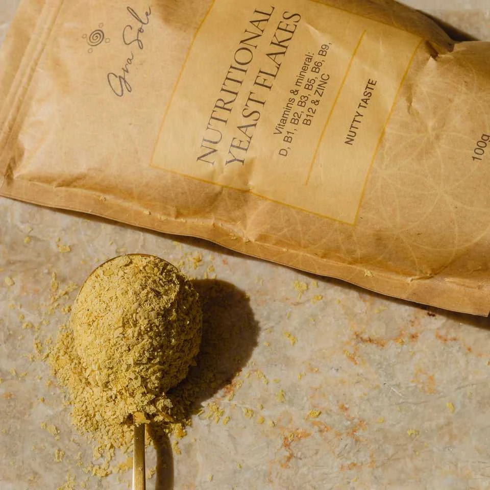 Grasole MAISTINIŲ MIELIŲ DRIBSNIAI (RIEŠUTŲ SKONIO), supermaisto mišinys, 100 g.