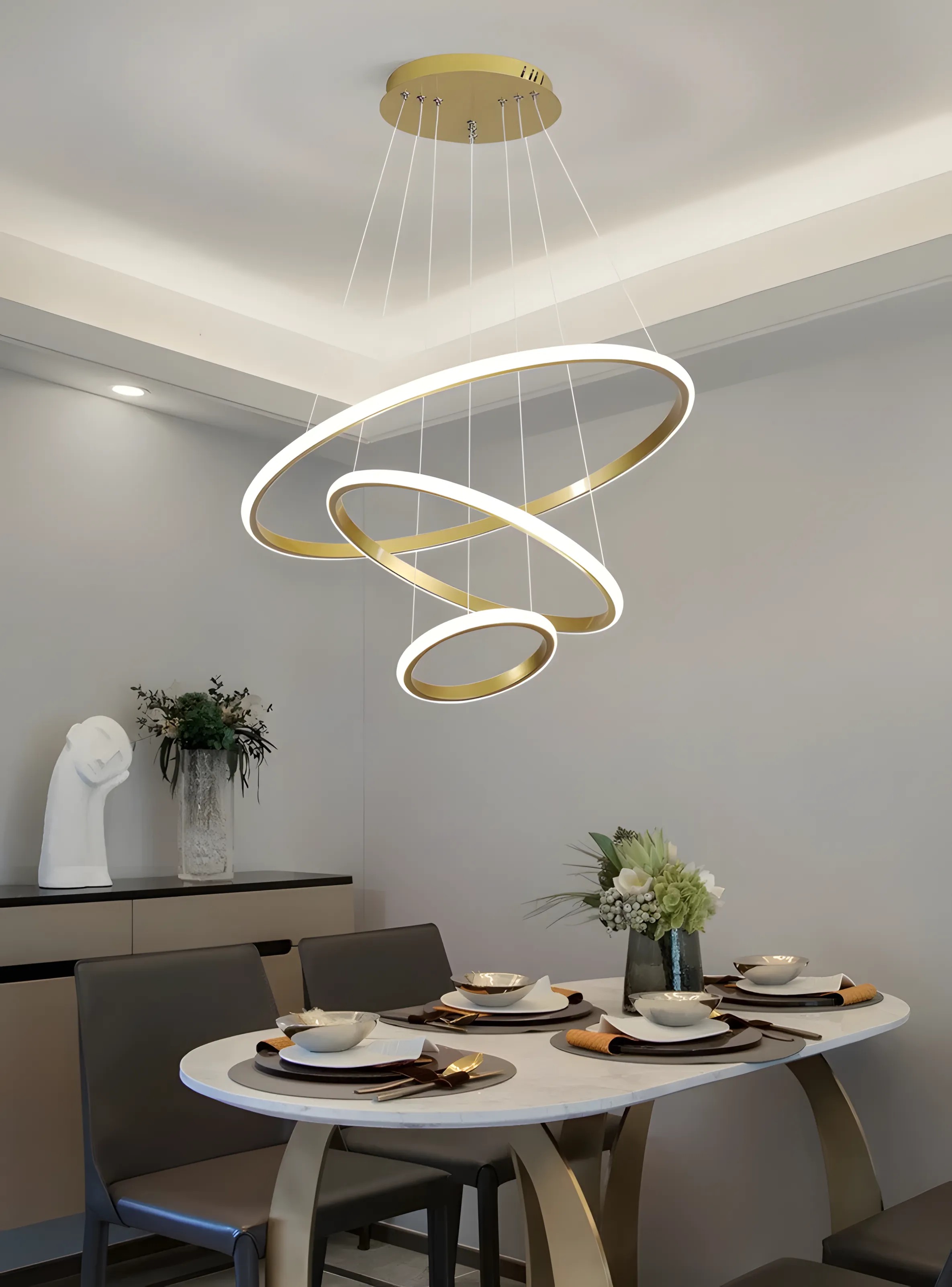 Toolight LHJ010-CP4 BRUSH GOLD pakabinamas šviestuvas aprašymas - Prekės nuotrauka