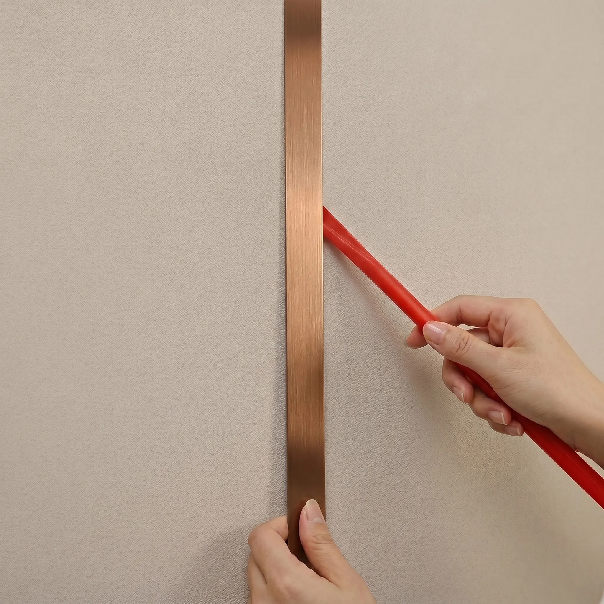 Lipni Dekoratyvinė Juostelė Rea P14454cb 3,8cm Copper aprašymas - Prekės nuotrauka