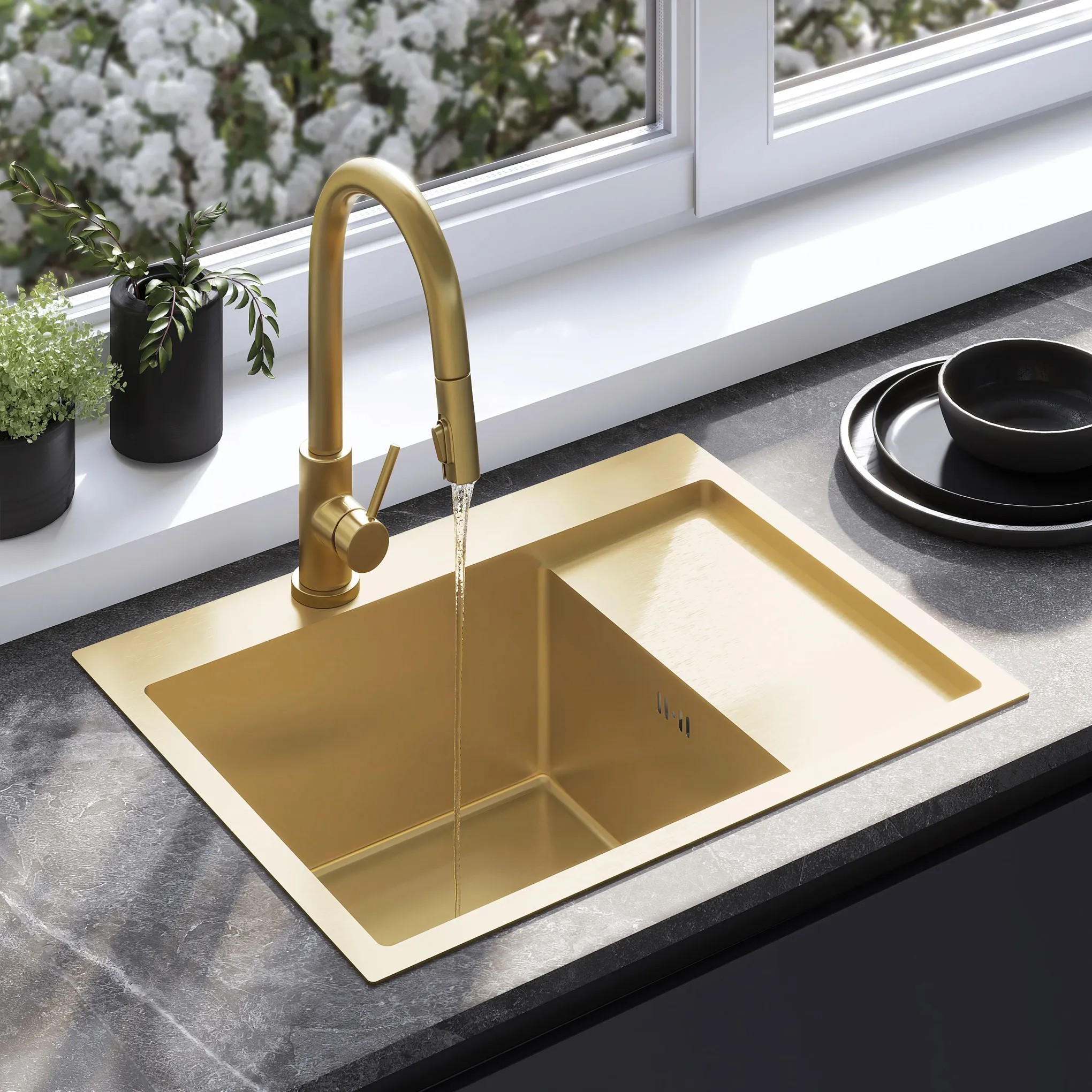 Plieninė kriauklė Fin BRUSH GOLD aprašymas - Prekės nuotrauka
