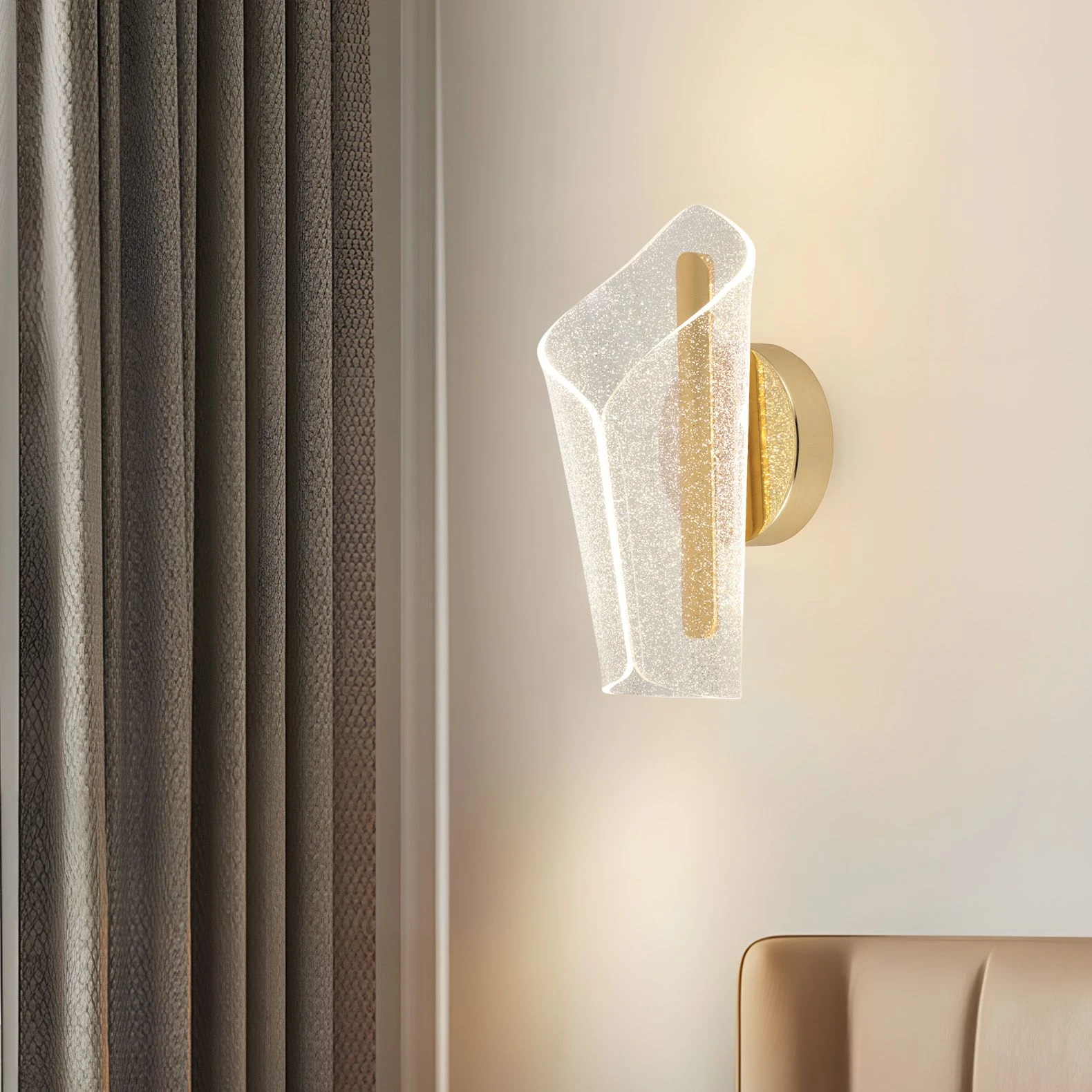 Pakabinamas šviestuvas Toolight Sieninė lempa LED G030-W GOLD aprašymas - Prekės nuotrauka