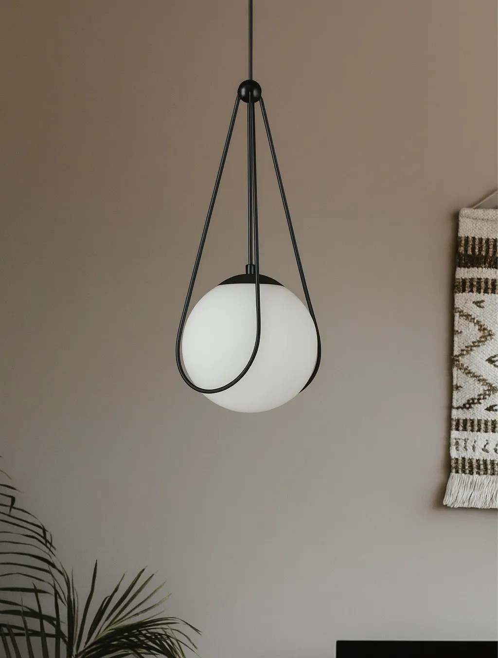 Pakabinamas šviestuvas Toolight Šviestuvas APP1792-1CP 20cm Juodas aprašymas - Prekės nuotrauka