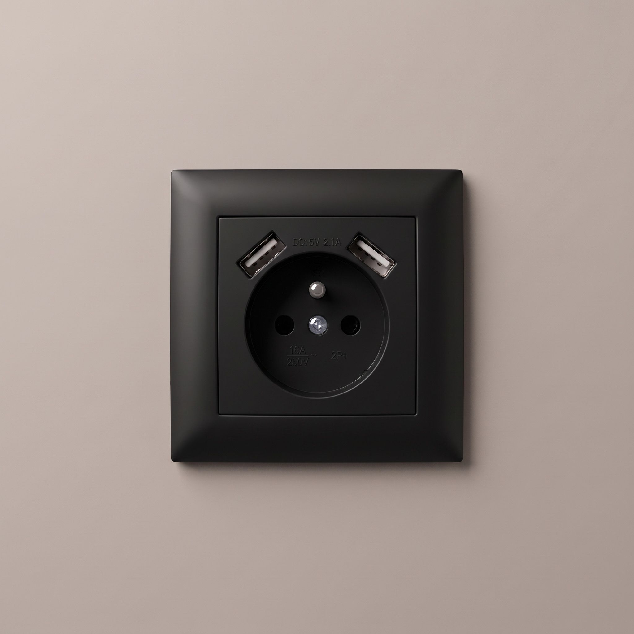 Toolight Viengubas Lizdas Su Įžeminimu + 2x Usb-a Oste Jnh003-g Juodas aprašymas - Prekės nuotrauka