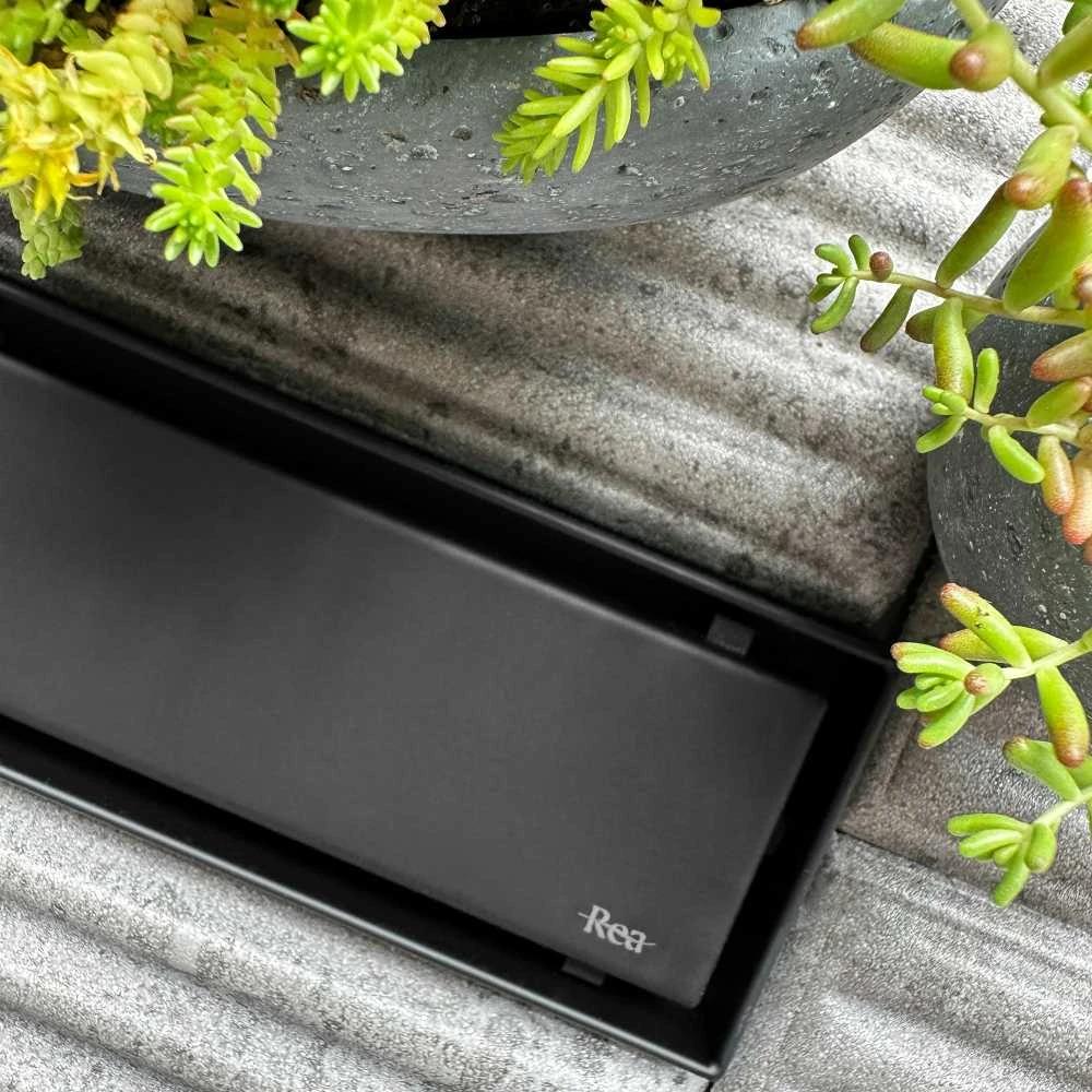 REA Neox pro Linear Drain Juodas 100