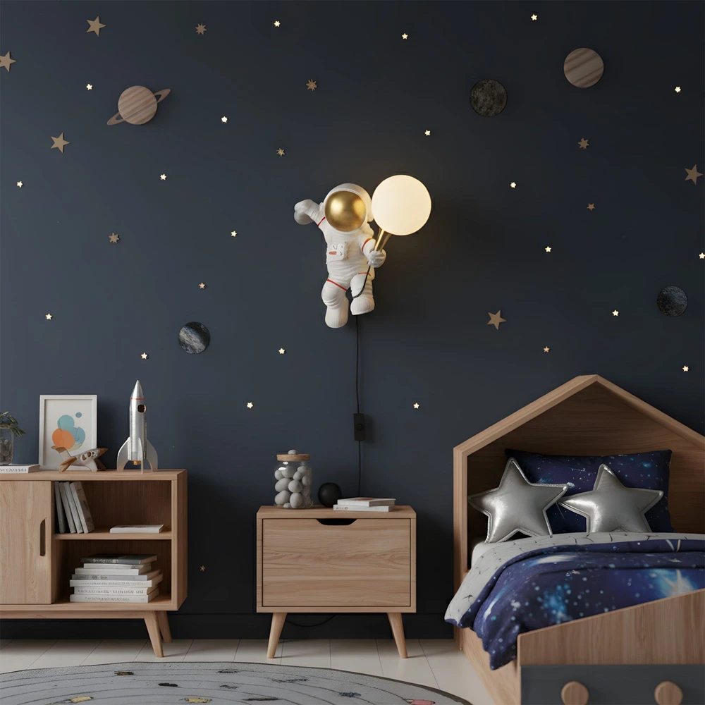 Toolight SIENINIS ŠVIESTUVAS ASTRONAUTAS APP1804-1W COSMO