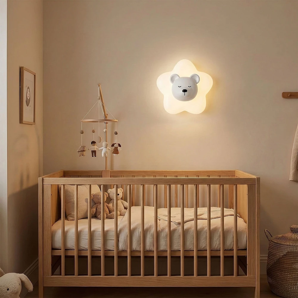 Toolight SIENINIS ŠVIESTUVAS LED G181-W Baltas BEAR