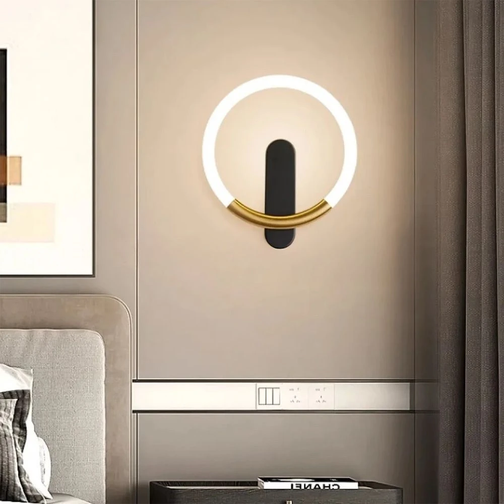 Toolight SIENINIS ŠVIESTUVAS LED LHJ068-W C BRUSH GOLD/Juodas