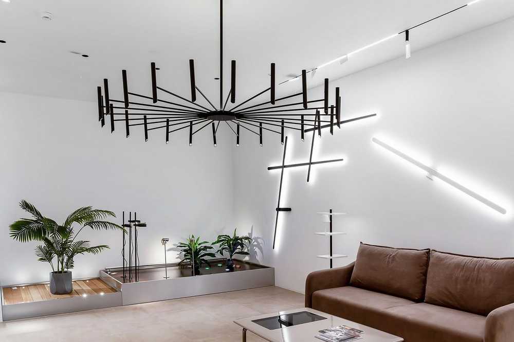 Toolight Stiklo sferos lubinis šviestuvas APP1196-15CP Juodas