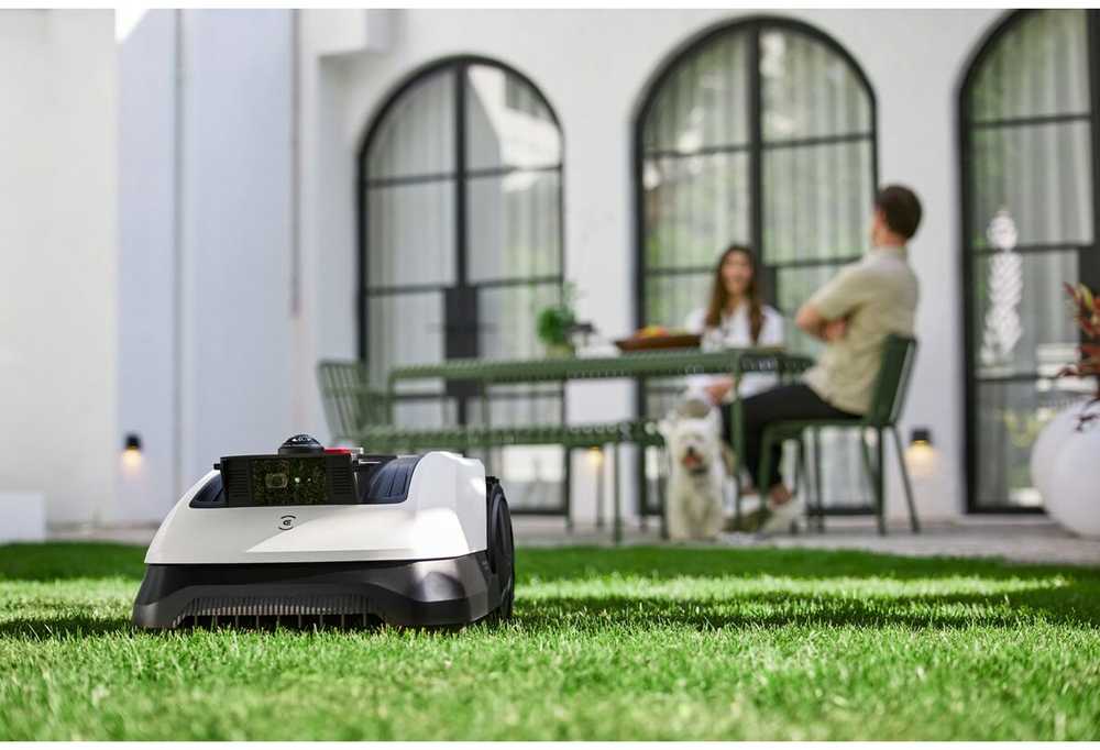 Belaidis vejos pjovimo robotas Ecovacs GOAT 0500 Panorama