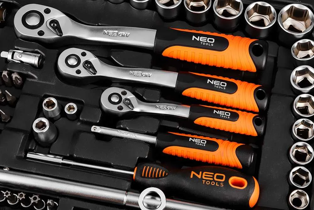 Neo 220 dalių raktų rinkinys 1/2", 3/8", 1/4"