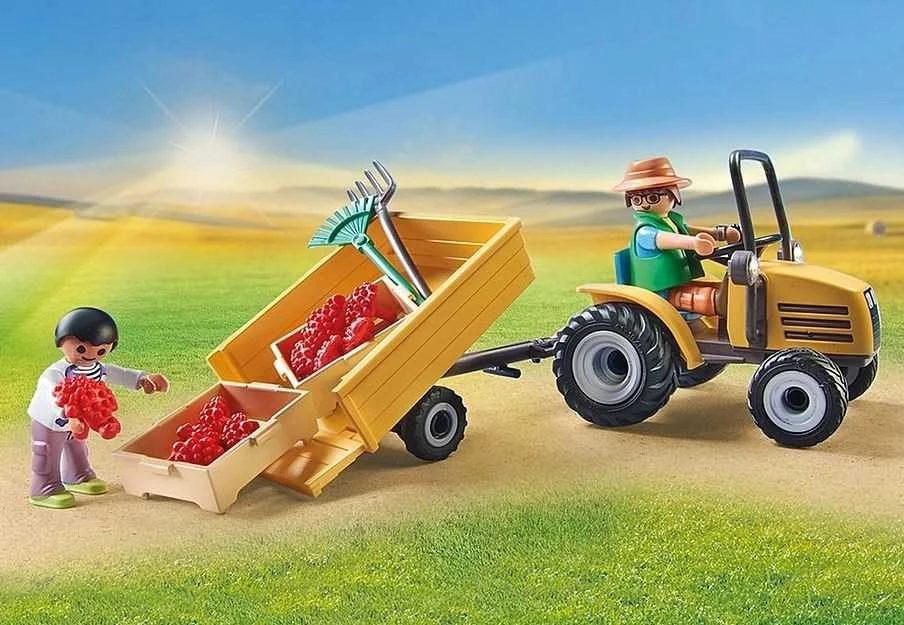 Playmobil Country 71442 Traktorius su priekaba ir vandens baku