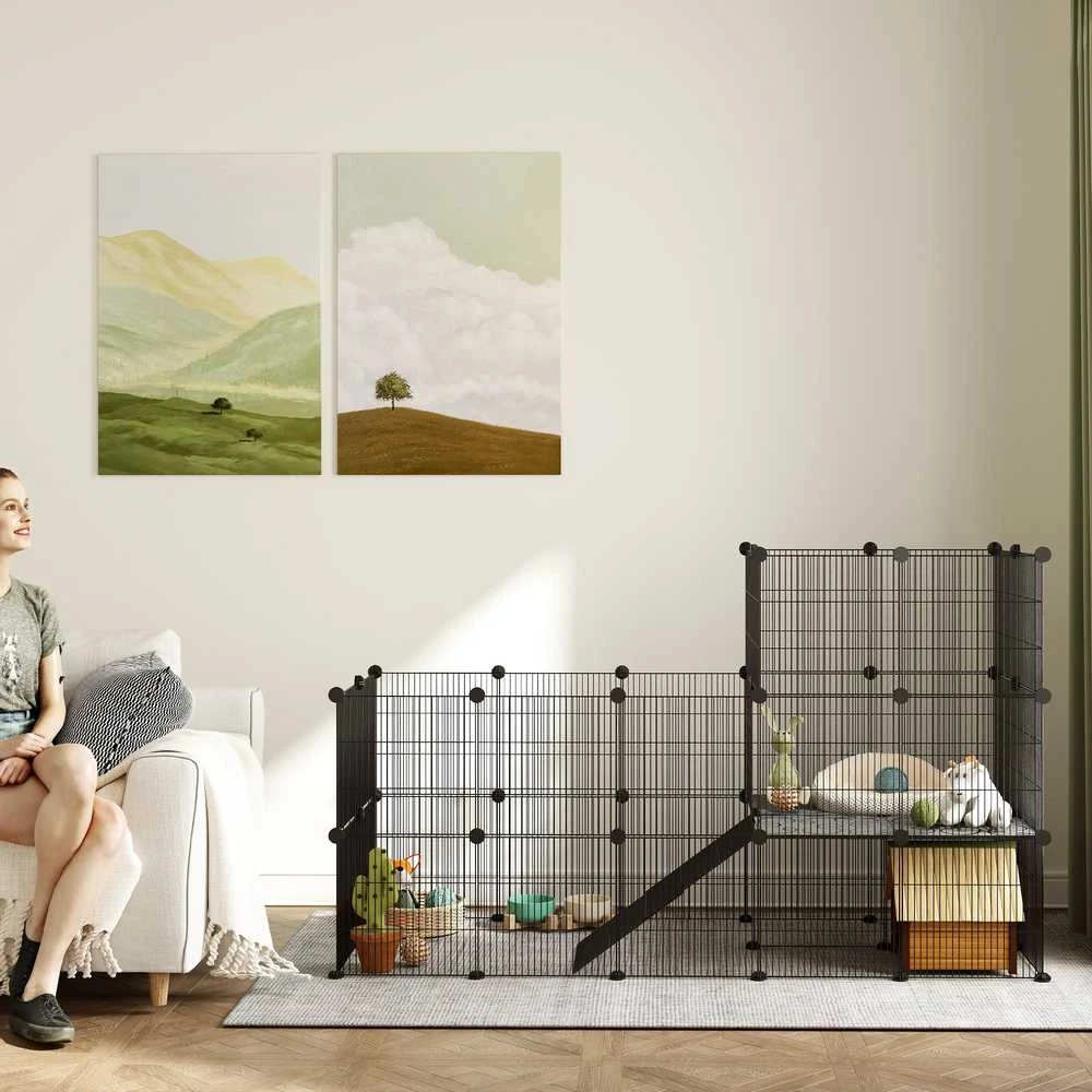 PawHut aptvaras smulkiems gyvūnams, 39 dalių narvas su rampa, DIY metalinis grotuotas aptvaras, atidaromas, juodas, 140 x 70 x 105 cm