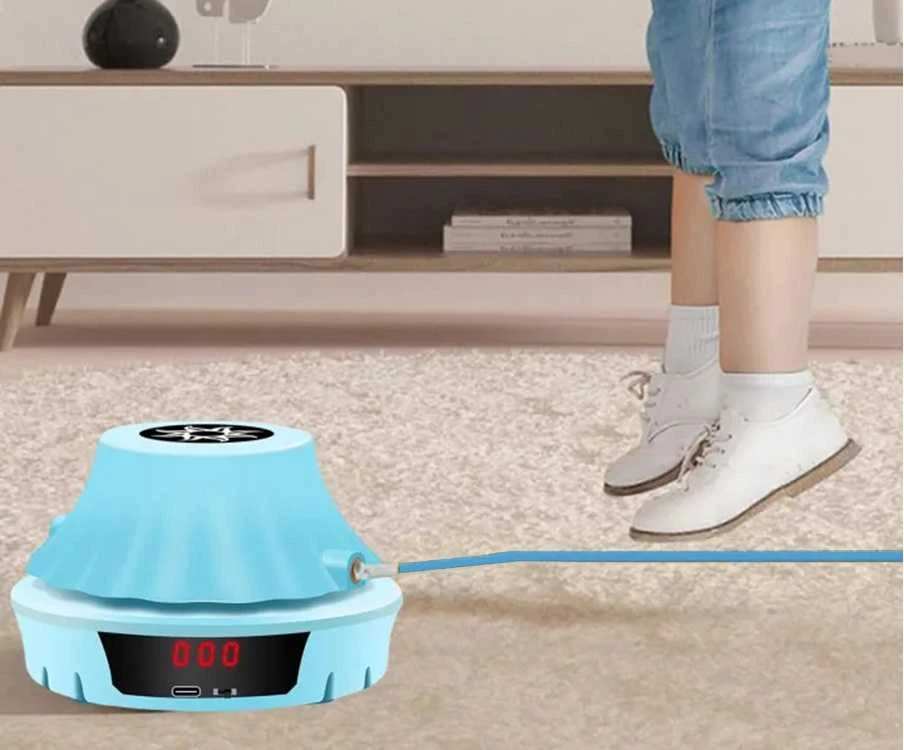 Automatinė interaktyvi šokdynė su nuotoliniu valdymu