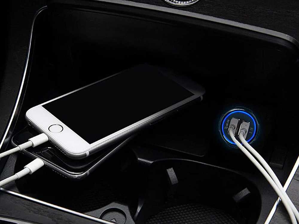 Automobilinis įkroviklis 2xUSB QuickCharge 3.0