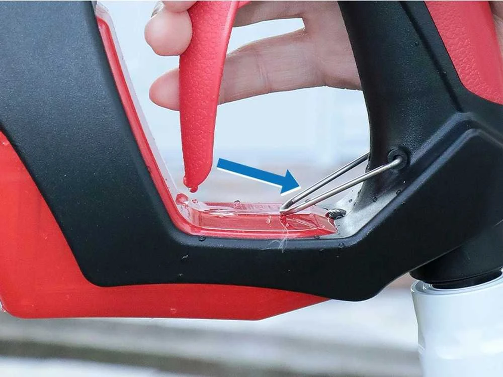Automobilio plovimo pistoletas su 8 režimais ir skysčio talpa