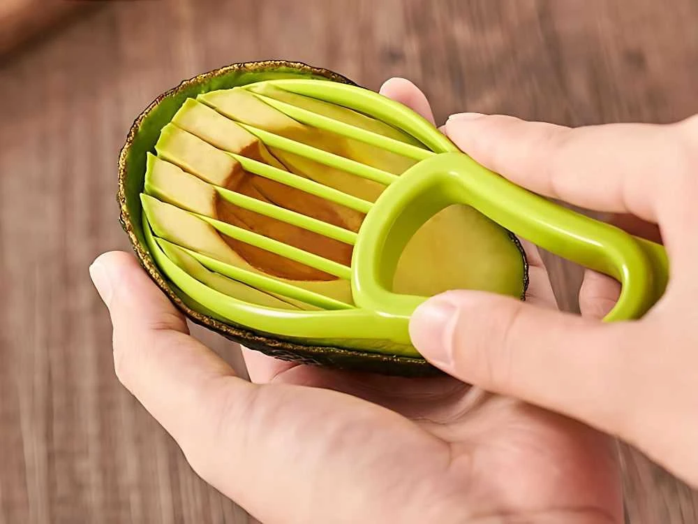 Daugiafunkcinė avokadų pjaustyklė su ergonomine rankena
