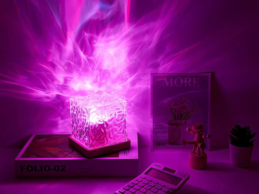 Dekoratyvinė RGB lempa su nuotoliniu valdymu, 12x11x11 cm