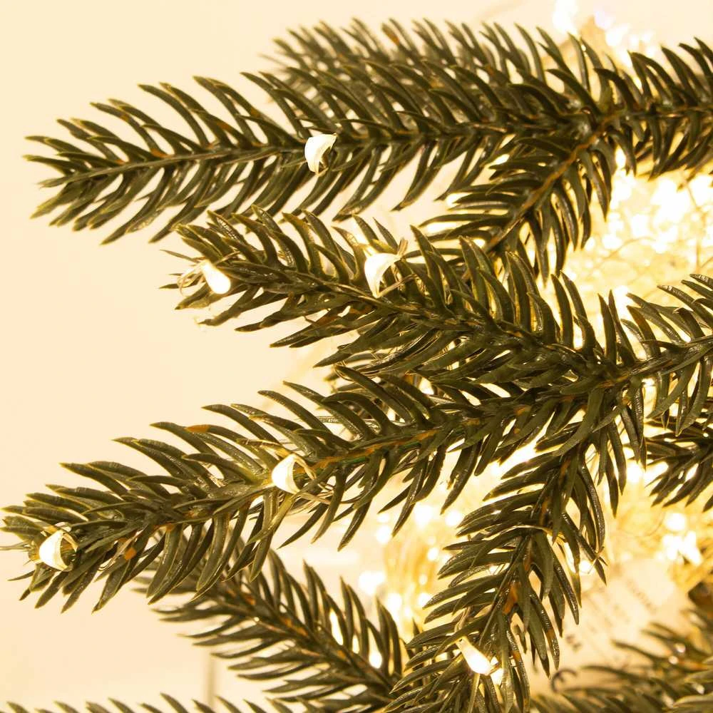 Dirbtinė eglutė ant kamieno Springos LUX 220 cm