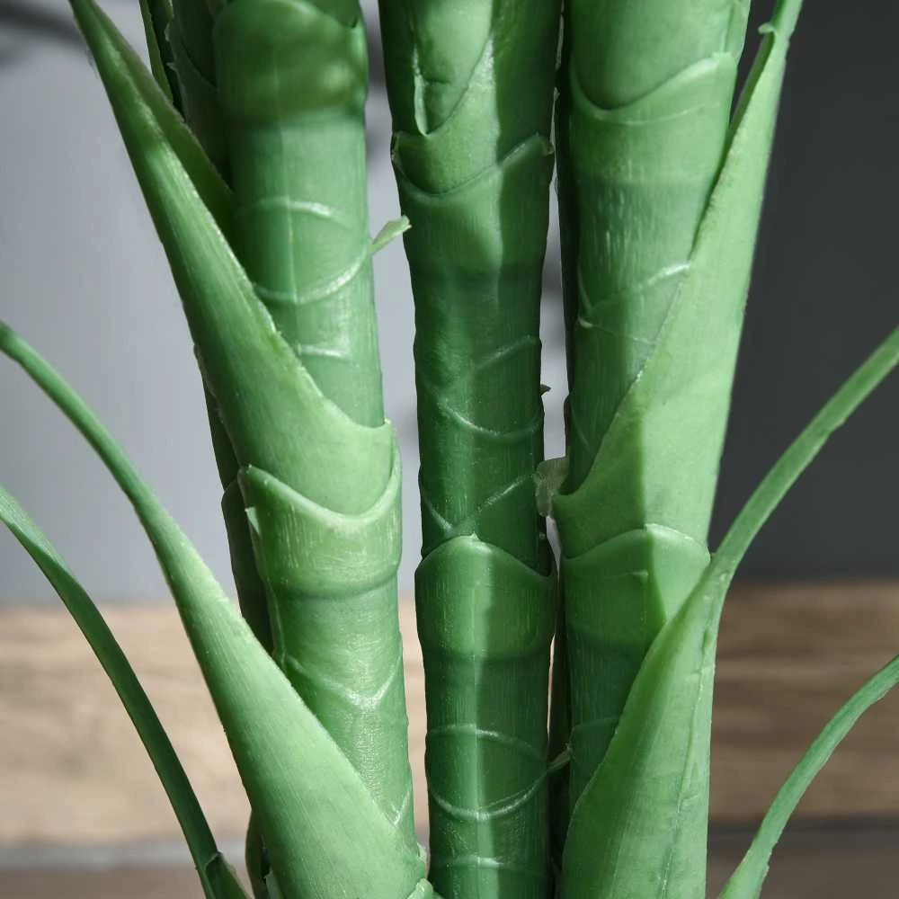 Dirbtinė palmė 125 cm 1 vnt.