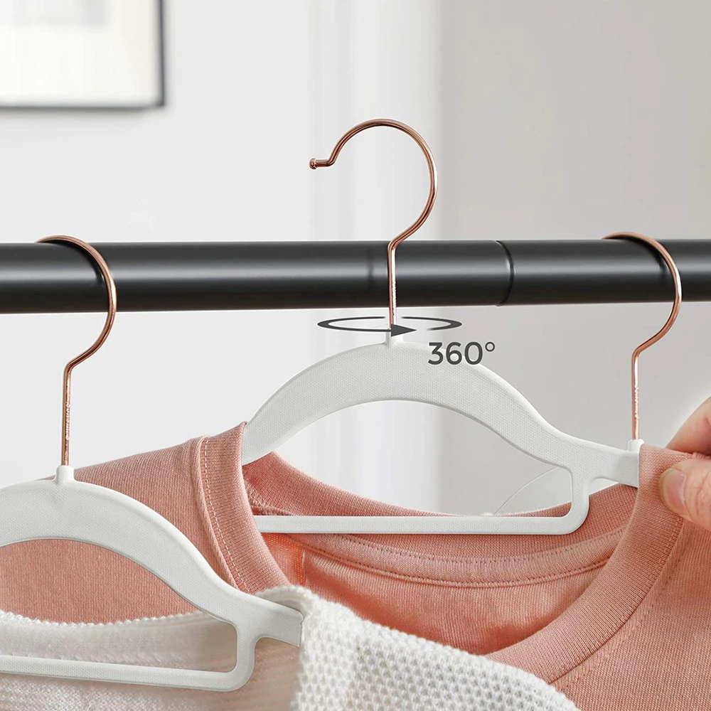 Songmics Plastikinių striukių pakabų rinkinys 30 vnt